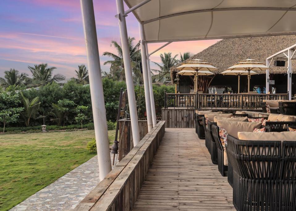 Mayfair On Sea, Morjim Beach, Goa Bagian luar foto