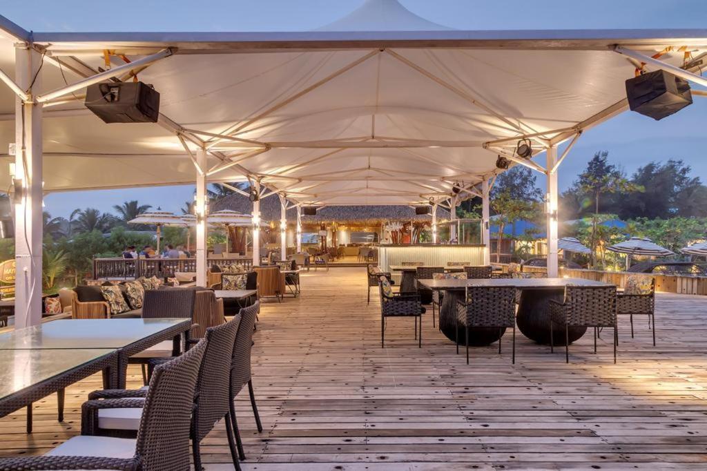 Mayfair On Sea, Morjim Beach, Goa Bagian luar foto