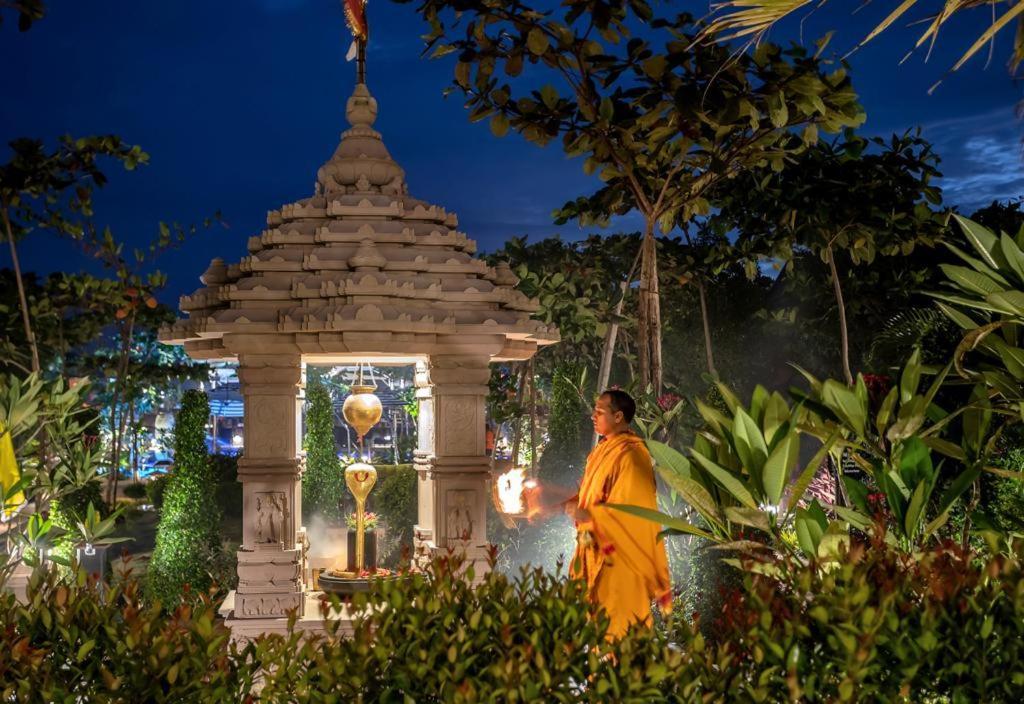 Mayfair On Sea, Morjim Beach, Goa Bagian luar foto