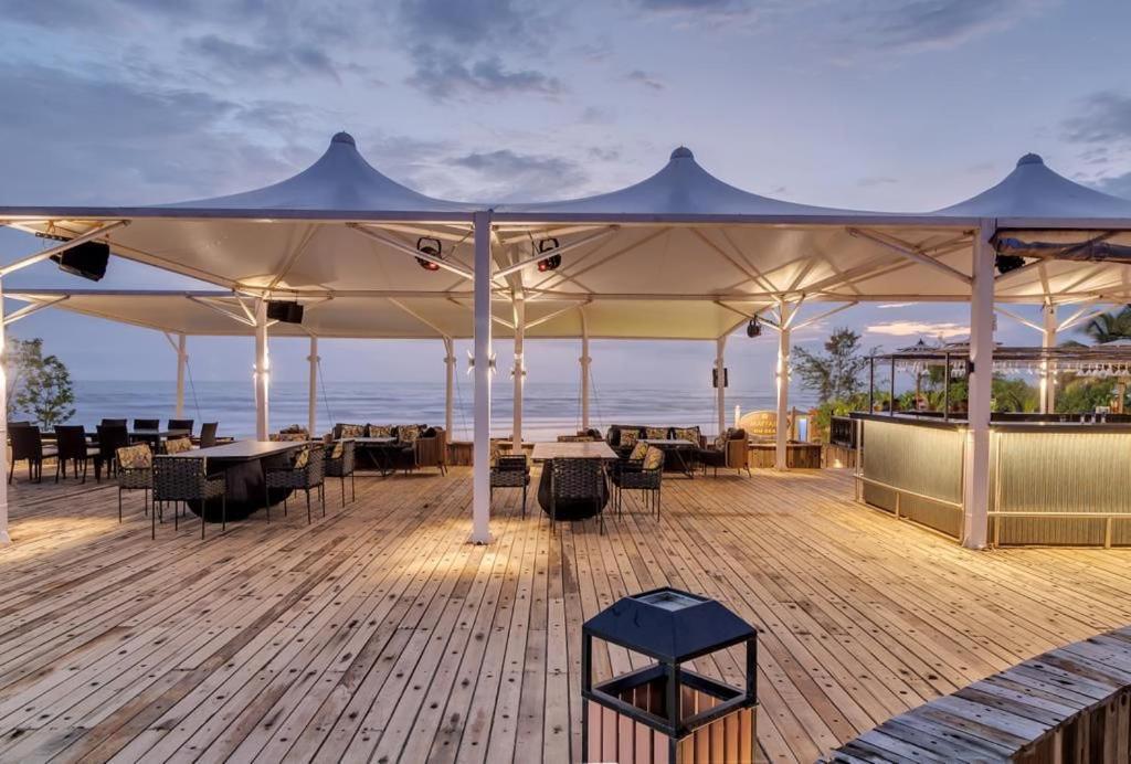 Mayfair On Sea, Morjim Beach, Goa Bagian luar foto