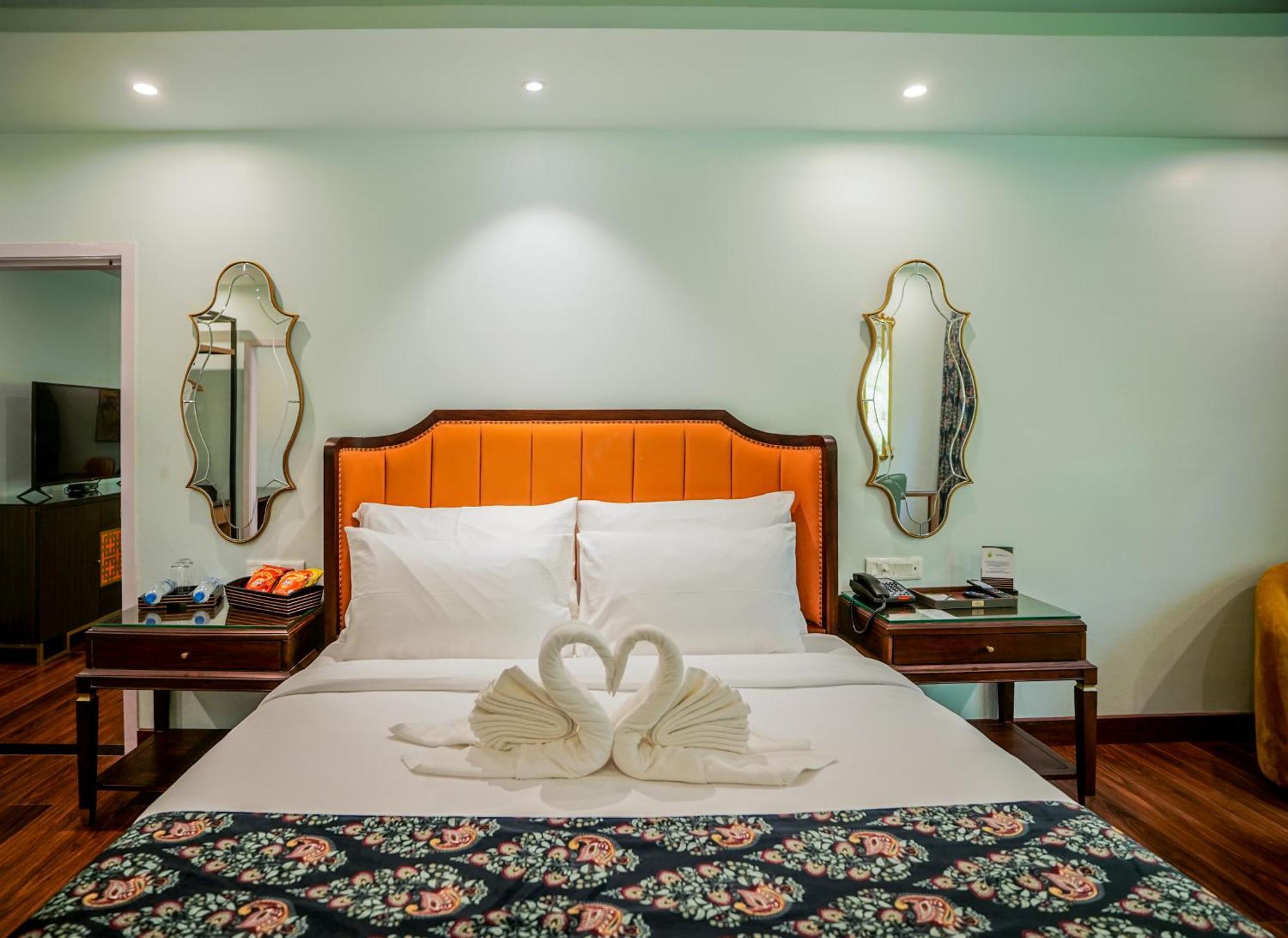 Mayfair On Sea, Morjim Beach, Goa Bagian luar foto